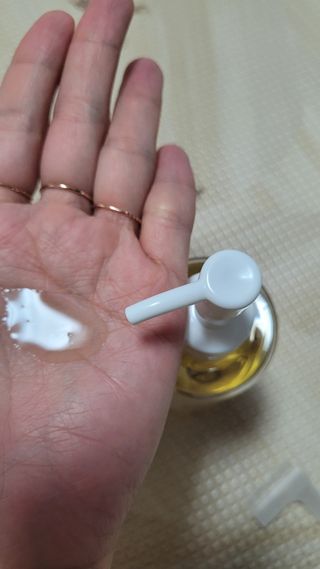 랑벨 내츄럴 딥 클렌징 오일 200ml (저자극 약산성 천연 클렌징) — 5점을 준 리뷰어가 2022년 10월 올린 사용 사진