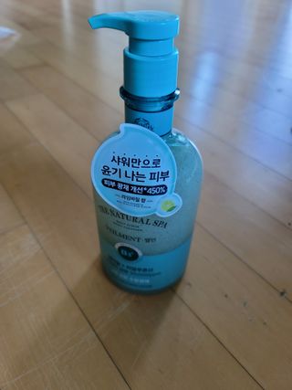 벨먼 내추럴스파 수분광채 스크럽 바디워시 600ml 5종 — 5점을 준 리뷰어가 2022년 5월 올린 사용 사진
