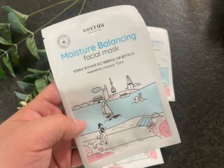 세뚜아(Cettua) [세뚜아] 모이스처 밸런싱 페이셜 마스크 Cettua Moisture Balancing Facial Mask 5매 — 5점을 준 리뷰어가 2024년 3월 올린 사용 사진