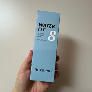 나우 [리브엠]피부 속부터 겹겹이, 촘촘하게! 워터핏8중 수분착붙 크림 — 5점을 준 리뷰어가 2025년 1월 올린 사용 사진