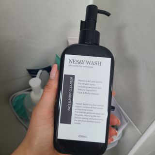 NESAY 네세이 올인원 트러블 워시 250mL — 5점을 준 리뷰어가 2021년 3월 올린 사용 사진