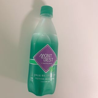 몽베스트 Montbest with Sparkling water Lime20병 — 4점을 준 리뷰어가 2022년 5월 올린 사용 사진