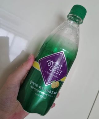 몽베스트 Montbest with Sparkling water Lemon OR Lime 20병(랜덤) — 4점을 준 리뷰어가 2023년 1월 올린 사용 사진