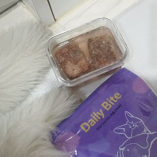 펫에이블 데일리바이트 키토 [비프], [치킨] — 5점을 준 리뷰어가 2021년 8월 올린 사용 사진