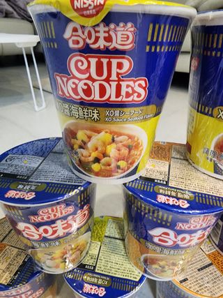 NISSIN 닛신 컵누들  4종 - 씨푸드오리지날, 씨푸드 스파이시, 씨푸드 커리, 씨푸드 XO소스 — 5점을 준 리뷰어가 2023년 1월 올린 사용 사진