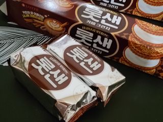 롯데제과 롯샌 카페크런치 — 5점을 준 리뷰어가 2021년 10월 올린 사용 사진
