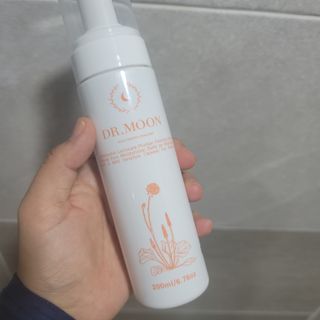 MF프리 [닥터문] 유산균 락토케어 질경초 여성청결제 200ml (폼타입) — 5점을 준 리뷰어가 2022년 7월 올린 사용 사진