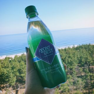 몽베스트 Montbest with Sparkling water Plain 20병 — 5점을 준 리뷰어가 2022년 11월 올린 사용 사진