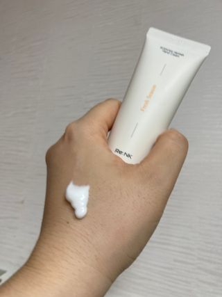 리엔케이 센티드 리페어 핸드크림 SET - 3 fragrance — 5점을 준 리뷰어가 2022년 11월 올린 사용 사진