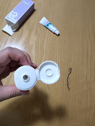 닥터데디스 안심저불소 키즈치약 (라즈베리, 청포도향 중 택 1) 60g +  여행용 미니 치약 15g — 5점을 준 리뷰어가 2022년 7월 올린 사용 사진