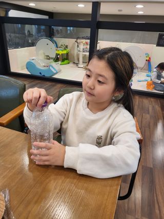 몽베스트 [MONTBEST]위드어스 500mL 20병 — 5점을 준 리뷰어가 2022년 10월 올린 사용 사진