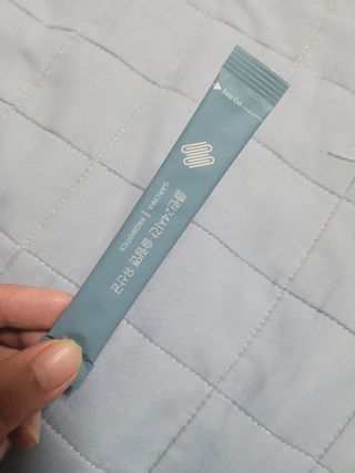 클린24시간 슬림앤유산균 1박스 (3.5g X 15포) — 5점을 준 리뷰어가 2022년 11월 올린 사용 사진