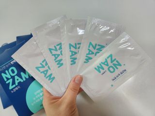[풀리다 노잠패치] / 잠깨는 패치(졸음방지+눈가케어) 1팩(5회분) /공부할때, 운전할때, 골프, 눈 피로할때 — 5점을 준 리뷰어가 2022년 12월 올린 사용 사진