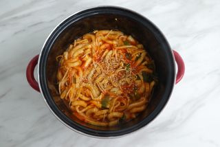 [푸딩팩토리] 요즘누들떡볶이540g + 매콤누들떡볶이 470g — 5점을 준 리뷰어가 2022년 9월 올린 사용 사진