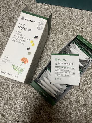 뉴트리미 에센셜팩 1개월분, 30포 — 4.5점을 준 리뷰어가 2023년 4월 올린 사용 사진