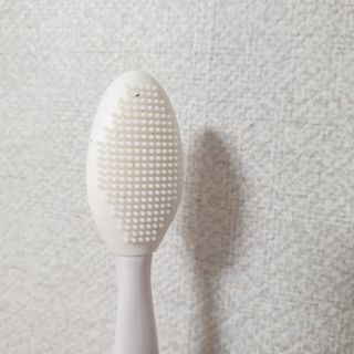 [자유펫] 고양이 턱드름 여드름 예방 및 제거 세트, 블랙씨드케어박스 — 5점을 준 리뷰어가 2021년 10월 올린 사용 사진