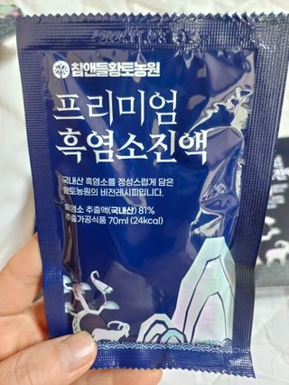 참앤들황토농원 국내산 흑염소를 정성스럽게 담은, 프리미엄 흑염소 진액 70ml x 30포 1박스 — 5점을 준 리뷰어가 2023년 1월 올린 사용 사진