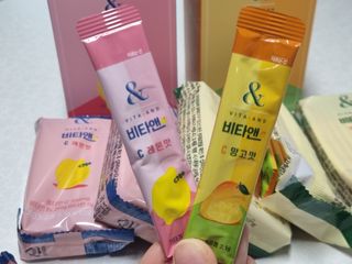 비타앤C 레몬맛, 망고맛 — 4점을 준 리뷰어가 2021년 4월 올린 사용 사진