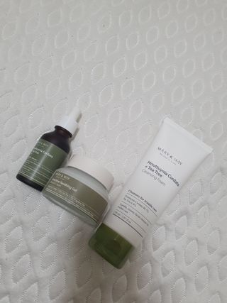 마리엔메이 센서티브 수딩 젤 크림 + 어성초 티트리 추출물 세럼 + 어성초 티트리 모공 클렌징 폼 — 5점을 준 리뷰어가 2021년 8월 올린 사용 사진