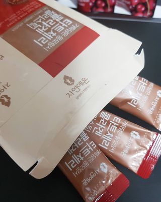 자연에온 몽모랑시 타트체리 3종 세트 구성 - 저분자콜라겐젤리, NFC 착즙주스 — 4점을 준 리뷰어가 2021년 7월 올린 사용 사진