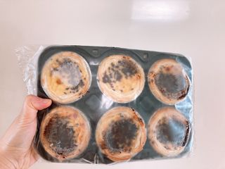 디앙뜨 포르투갈 에그타르트 오리지널 맛+패션후르츠+초콜릿타르트 맛 중 택1 — 5점을 준 리뷰어가 2021년 8월 올린 사용 사진