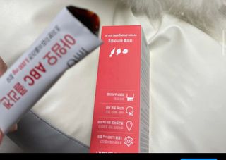 아임오 ABC 콜라겐 젤리 14포 — 5점을 준 리뷰어가 2021년 8월 올린 사용 사진