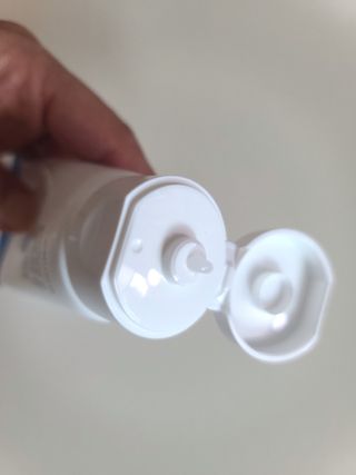 더마포레스트 모이스처라이징 아쿠아크림 / 수분크림 히알루론산 펩타이드 보습 미백 주름개선 — 5점을 준 리뷰어가 2021년 6월 올린 사용 사진