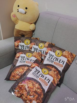 한성기업 무볼레 왕건더기 볶음밥 묵은지삼겹살 — 5점을 준 리뷰어가 2021년 10월 올린 사용 사진