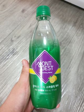 몽베스트 Montbest with Sparkling water Lemon OR Lime 20병(랜덤) — 5점을 준 리뷰어가 2022년 8월 올린 사용 사진