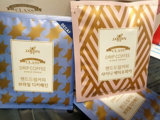 (주)쟈뎅 쟈뎅 클래스 핸드 드립 커피 10P 2종_디카페인 1종+랜덤 플레이버 1종 — 5점을 준 리뷰어가 2021년 4월 올린 사용 사진