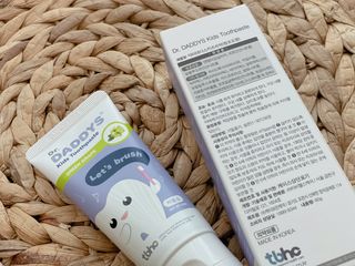 닥터데디스 안심저불소 키즈치약 (라즈베리, 청포도향 중 택 1) 60g +  여행용 미니 치약 15g — 4.5점을 준 리뷰어가 2022년 7월 올린 사용 사진