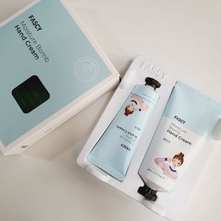 파시 FASCY 高保湿ハンドクリーム40ml+80ml セット — 5점을 준 리뷰어가 2021년 7월 올린 사용 사진