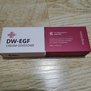 이지듀 DW-EGF 크림 다이브좀_콜라겐이 쏙쏙, 탄력피부로 다이빙 — 5점을 준 리뷰어가 2021년 2월 올린 사용 사진