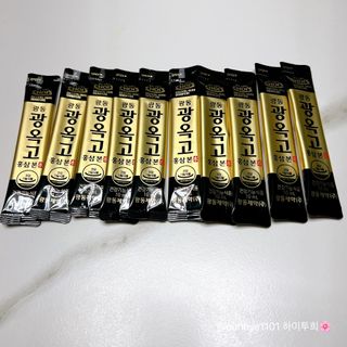 [광동제약] 광동 광옥고 홍삼 본 30포+쇼핑백 증정 — 5점을 준 리뷰어가 2021년 11월 올린 사용 사진
