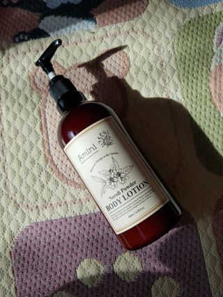 아미니 플라워테라피 바디로션  500ml 시리즈 — 5점을 준 리뷰어가 2021년 1월 올린 사용 사진