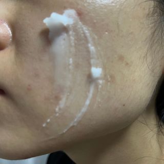 듀오코리아 [듀오] 피부맞춤형 저자극 클렌징밤 1종 랜덤발송 (모공케어,안색개선,안티에이징,블랙헤드) — 5점을 준 리뷰어가 2022년 8월 올린 사용 사진