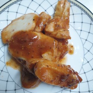 굽네몰 [굽네] 소스가 맛있는 닭가슴살 슬라이스 4종 — 3.5점을 준 리뷰어가 2021년 4월 올린 사용 사진