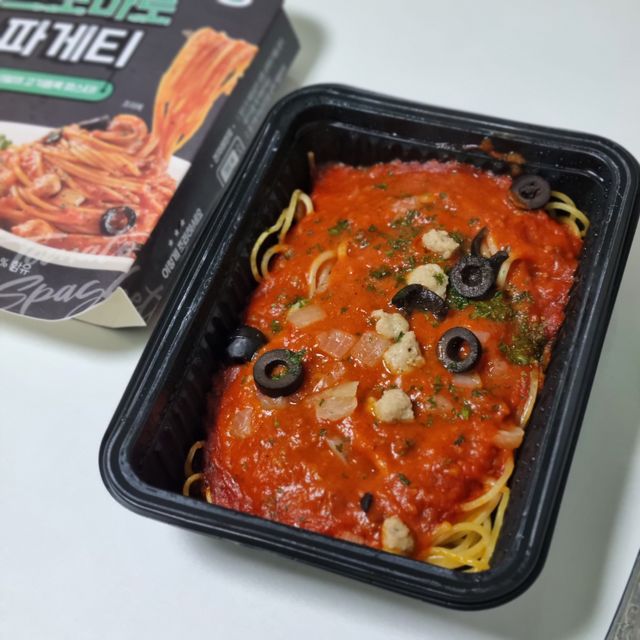 [푸딩팩토리] 베이컨크림/미트토마토/쉬림프로제 스파게티_전자렌지용 파스타 리뷰 사진