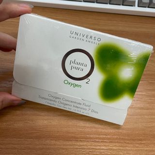 유니베르소 산소앰플 7일 집중케어 앰플 — 4점을 준 리뷰어가 2021년 8월 올린 사용 사진