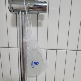 미라클풋 유리발각질제거기 물없이 쓱싹쓱싹 몇번만에 발각질 완벽제거 — 5점을 준 리뷰어가 2021년 9월 올린 사용 사진