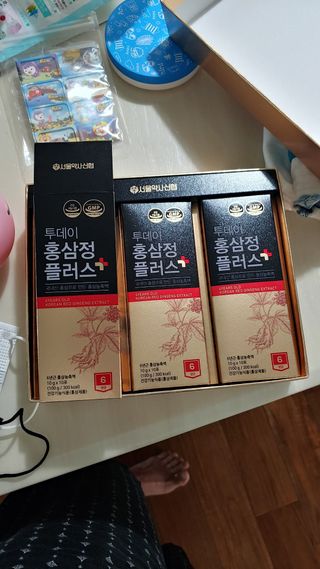 서울약사신협_투데이홍삼정플러스스틱_10g x 30포 — 5점을 준 리뷰어가 2021년 6월 올린 사용 사진