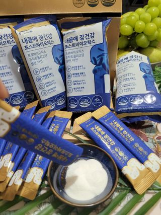 서울약사신협_내몸애장건강포스트바이오틱스_5gx100포 — 5점을 준 리뷰어가 2021년 10월 올린 사용 사진
