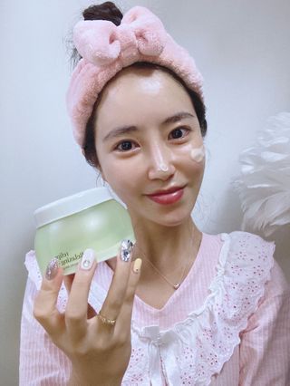 카오리온코스메틱스 사카로미세스와 시카의 만남        릴리피 릴렉싱 크림 진정한 탄력을 경험해보세요 — 5점을 준 리뷰어가 2021년 6월 올린 사용 사진