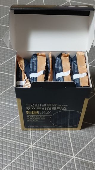 서울약사신협_프리미엄포스트바이오틱스골드_5g x 50포 — 5점을 준 리뷰어가 2021년 3월 올린 사용 사진