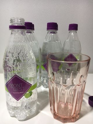 몽베스트 Montbest with Sparkling water Lemon OR Lime 20병(랜덤) — 5점을 준 리뷰어가 2024년 4월 올린 사용 사진
