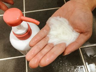 더마힐 헤어 컨디셔닝 샴푸 릴렉스 500ml — 5점을 준 리뷰어가 2021년 3월 올린 사용 사진