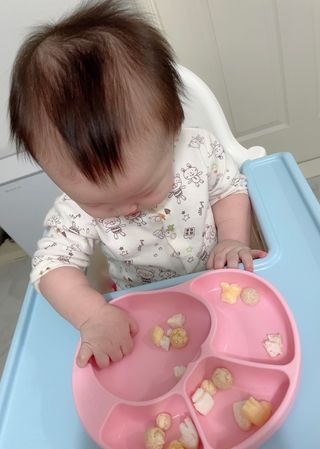 유비맘 캐릭터 실리콘 흡착 식판_색상 랜덤발송 — 4점을 준 리뷰어가 2021년 1월 올린 사용 사진