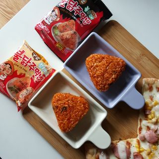 삼양냉동 [삼양] 불닭참치마요구운주먹밥+불닭볶음김치구운주먹밥 2세트구성 — 5점을 준 리뷰어가 2021년 2월 올린 사용 사진
