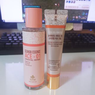 조아산코스메틱 에이스원 크림 + 에이스원 스킨 — 5점을 준 리뷰어가 2021년 11월 올린 사용 사진