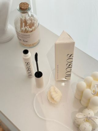 더소설 소설 블랙아이래쉬 세럼 10g(SOSEOL BLACK EYELASH SERUM 10g) — 5점을 준 리뷰어가 2023년 6월 올린 사용 사진